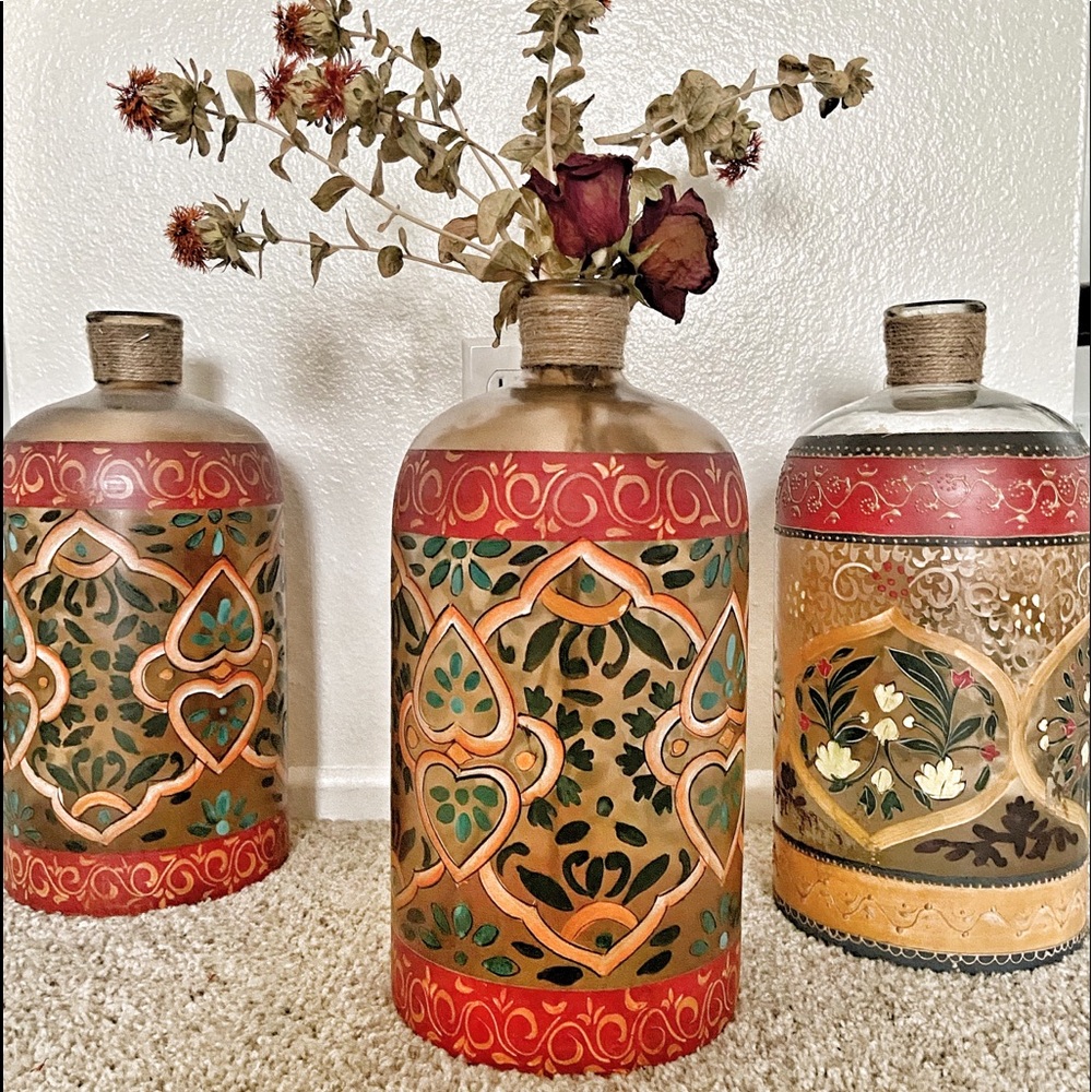 Decorative vases